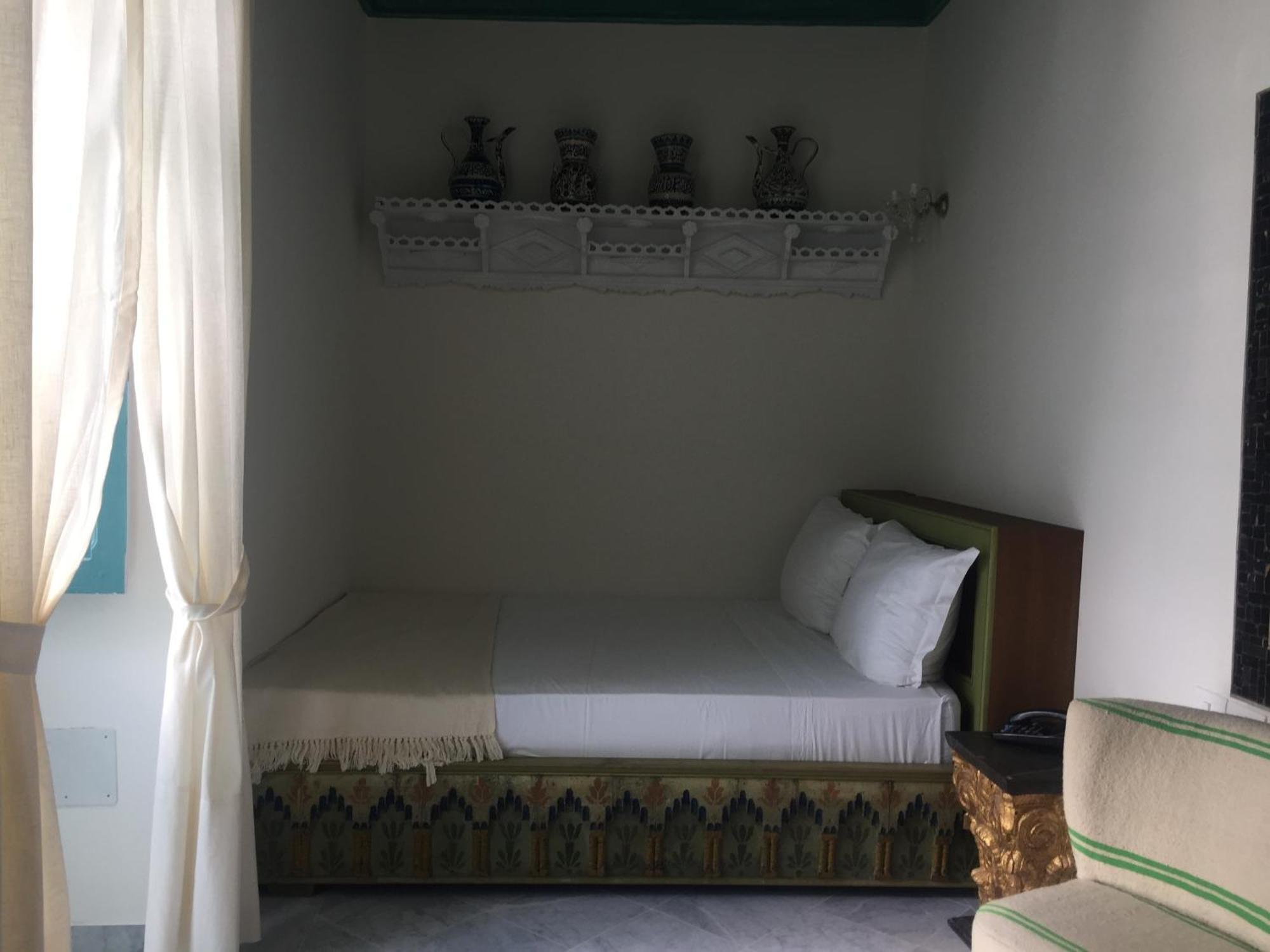 Dar Ben Gacem Kahia Bed & Breakfast Tunis Phòng bức ảnh
