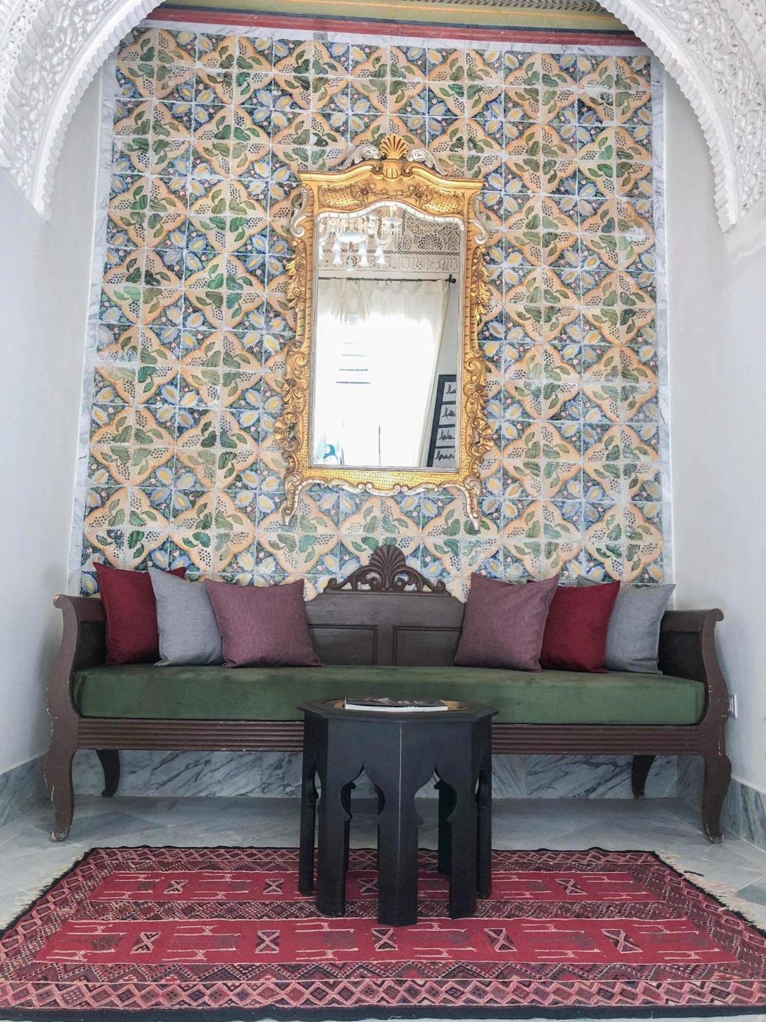 Dar Ben Gacem Kahia Bed & Breakfast Tunis Phòng bức ảnh